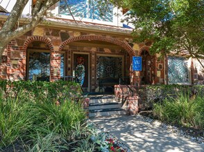 Stoney Ridge Apartments in Austin, TX - Foto de edificio - Building Photo