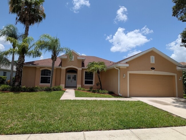 198 Burnt Pine Dr in Naples, FL - Foto de edificio - Building Photo