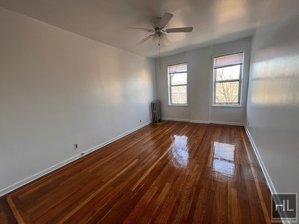 320 Wadsworth Ave-Unit -3J in New York, NY - Building Photo