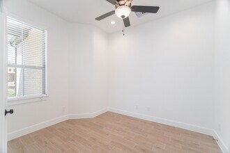 10566 Wild Chives in Shenandoah, TX - Building Photo - Building Photo