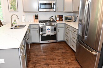 204 Elm St in Oxford, MS - Building Photo - Building Photo