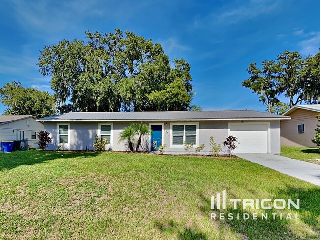 property at 2933 Unity Tree Dr