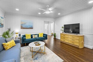 1132 Carter Ave in Mount Pleasant, SC - Building Photo