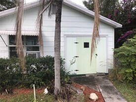 429 49th St in West Palm Beach, FL - Building Photo