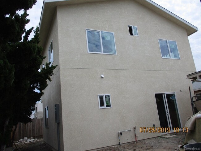 property at 5448 Mary Ln Dr