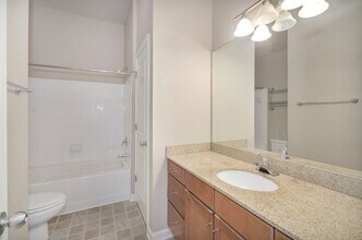 715 Walker Square in Charlottesville, VA - Building Photo - Building Photo