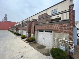 111 N Walnut St in Wooster, OH - Building Photo