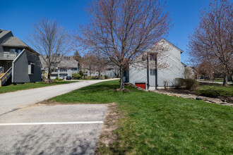 Sunview Condos in Derry, NH - Building Photo - Building Photo