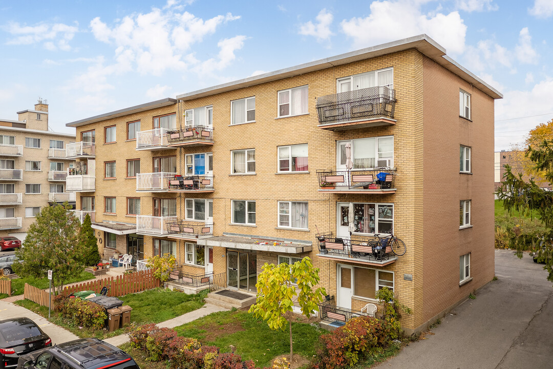 3060 Louis-Pare Rue in Montréal, QC - Building Photo