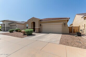 5612 N 109th Ave in Phoenix, AZ - Building Photo - Building Photo