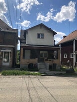 526 Ohio Ave in Glassport, PA - Building Photo