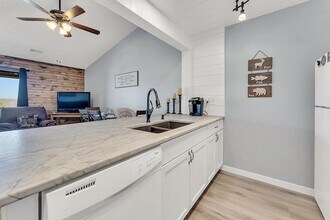 133 Troon Dr, Unit 11 in Branson, MO - Building Photo - Building Photo