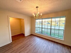 1633 Brookhollow Dr in Baton Rouge, LA - Building Photo - Building Photo