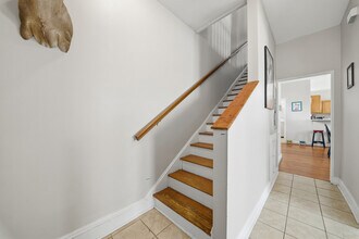 146 W Seaview Ave in Norfolk, VA - Building Photo - Building Photo