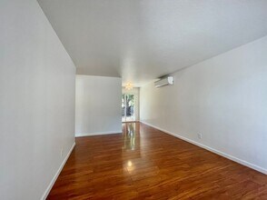 Jefferson Street, 6906-6916* in Yountville, CA - Building Photo - Interior Photo