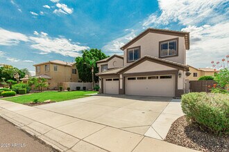7033 W Honeysuckle Dr in Peoria, AZ - Building Photo - Building Photo