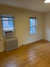 415 E Capitol St SE, Unit #1 Rear in Washington, DC - Foto de edificio - Building Photo