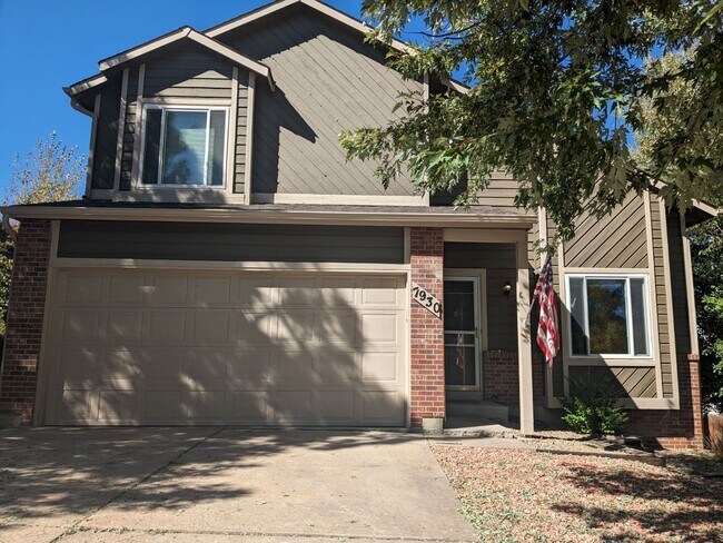 property at 7930 Summit Ridge Pl