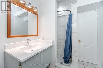 7 Bonnechere Crescent in Toronto, ON - Building Photo - Building Photo
