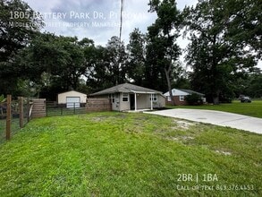 1805 Battery Park Dr in Port Royal, SC - Building Photo - Building Photo