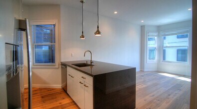 1373 Minna St in San Francisco, CA - Building Photo - Building Photo