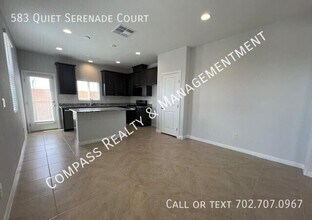 583 Quiet Serenade Ct in Henderson, NV - Building Photo - Building Photo