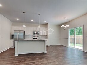 1844 Produce Ln in Johns Island, SC - Building Photo - Building Photo
