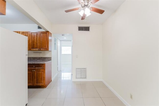 432 SE 20th St in Fort Lauderdale, FL - Building Photo - Building Photo