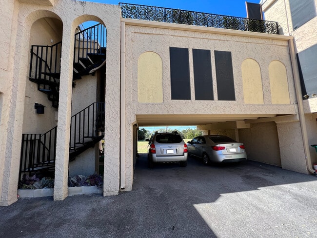 5918 Lago Vista Way in Lago Vista, TX - Building Photo - Building Photo