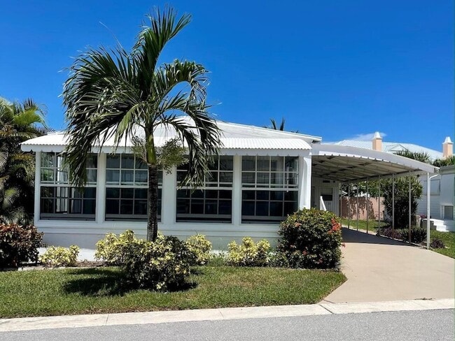 property at 400 N Hwy A1A