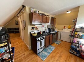 5 Irving St, Unit 3 in Somerville, MA - Building Photo