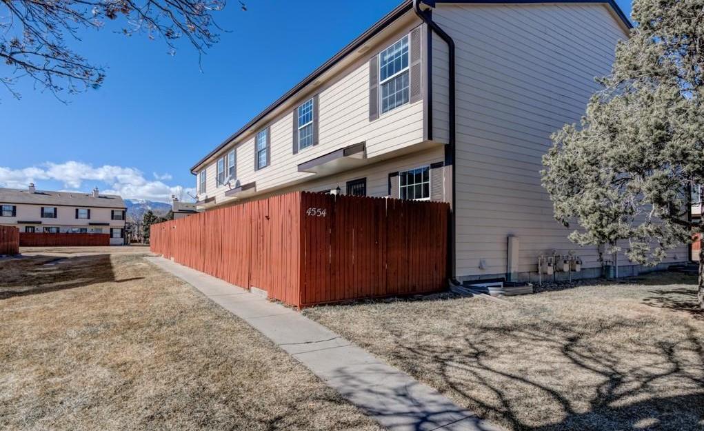 4554 Lamplighter Cir, Unit 4554 in Colorado Springs, CO - Building Photo