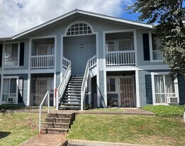 94-820-820 Lumiauau St in Waipahu, HI - Building Photo