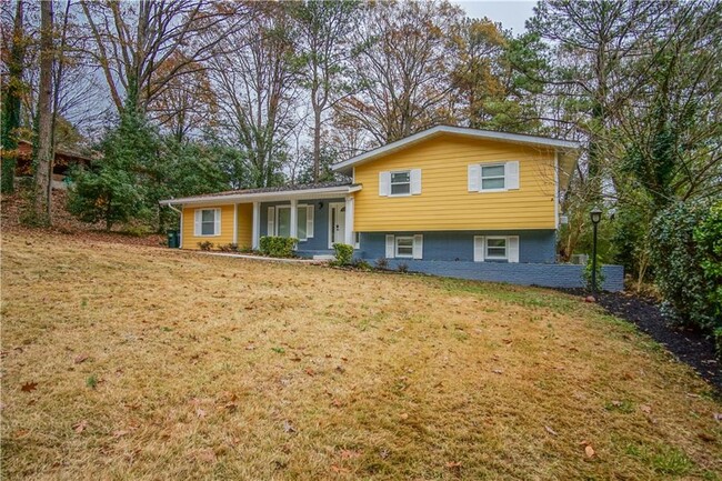 2640 Casher Dr in Decatur, GA - Building Photo - Building Photo