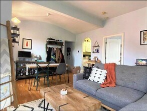 533 Columbus Ave, Unit 7 in Boston, MA - Building Photo - Building Photo