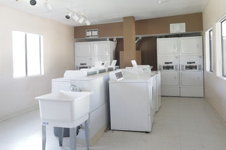 Falcon Court Apartments in Sierra Vista, AZ - Building Photo - Interior Photo