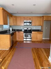 57 Hollis Dr in Meriden, CT - Building Photo - Building Photo