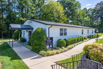 Hampton Creek in Cookeville, TN - Foto de edificio - Building Photo