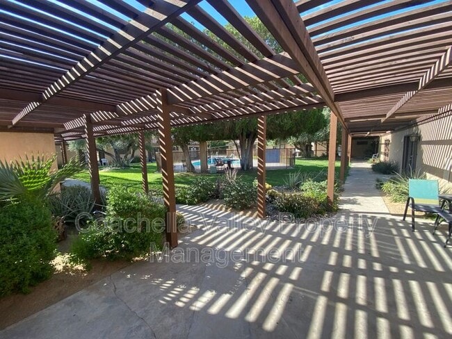 73600 San Gorgonio Way in Palm Desert, CA - Building Photo - Building Photo