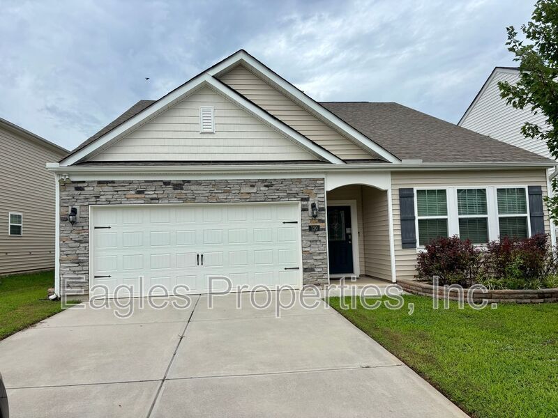 120 Relict Dr in Clayton, NC - Building Photo