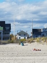 4907 Atlantic Ave, Unit 2 in Ventnor City, NJ - Foto de edificio - Building Photo