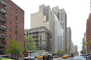 The New Yorker Condominium in New York, NY - Foto de edificio - Building Photo