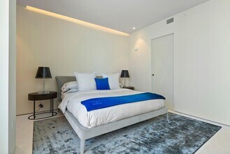 200 Arkona Ct in West Palm Beach, FL - Building Photo - Building Photo