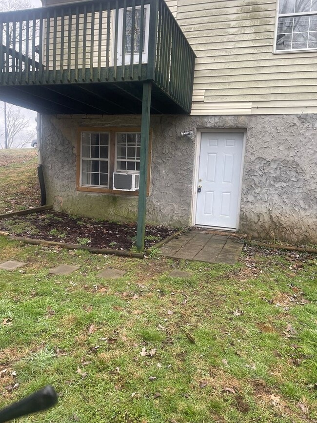 property at 108 Hunter Cir