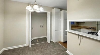 4192 Tara Dr in Forest Park, GA - Building Photo - Building Photo