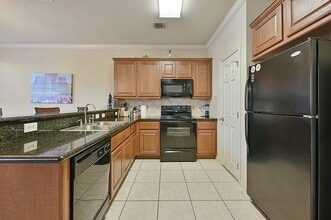 208 Forest Dr Loop in College Station, TX - Building Photo - Building Photo