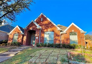 5921 Long Cove in Garland, TX - Building Photo - Building Photo