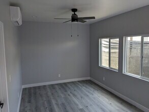 4343 Bancroft St in San Diego, CA - Building Photo - Building Photo
