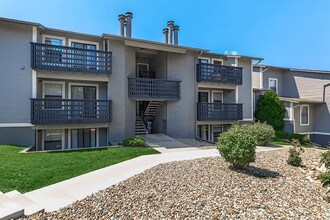 One 75 North in Colorado Springs, CO - Building Photo - Building Photo