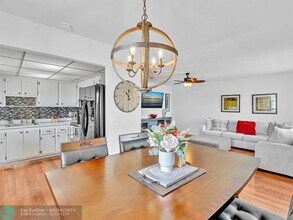 184 Monaco Way in Delray Beach, FL - Foto de edificio - Building Photo